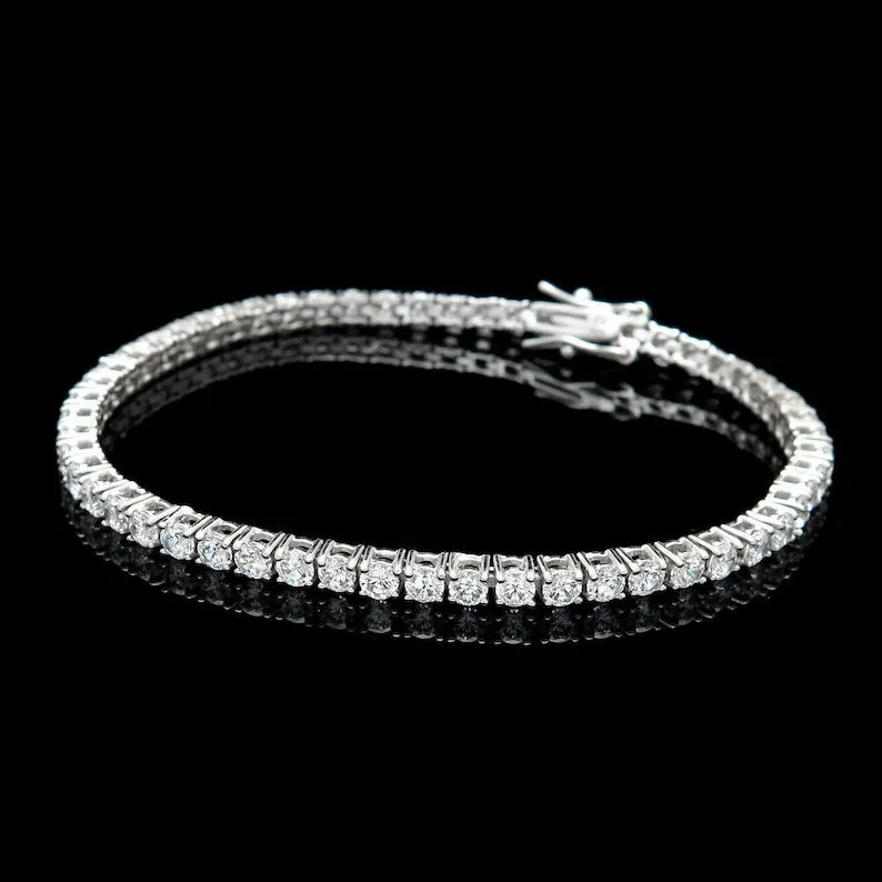 Genoveva 4MM 4 Prong Round Moissanite Tennis Bracelet